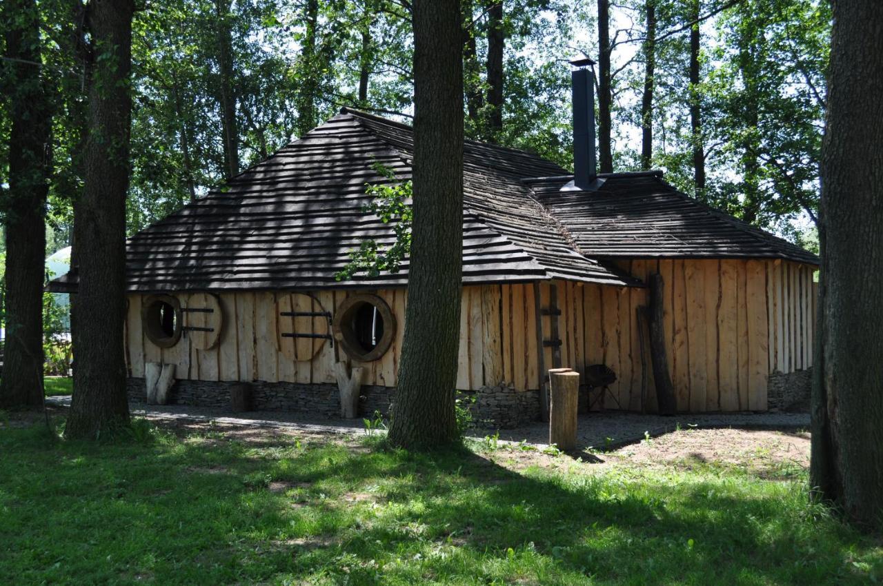 Pokoje Zimna Woda Rozalin Экстерьер фото